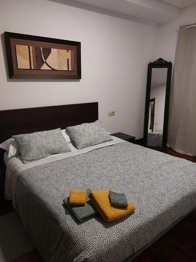 Ferienwohnung Casa Caminante - Habitacion Pamplona Privatunterkunft